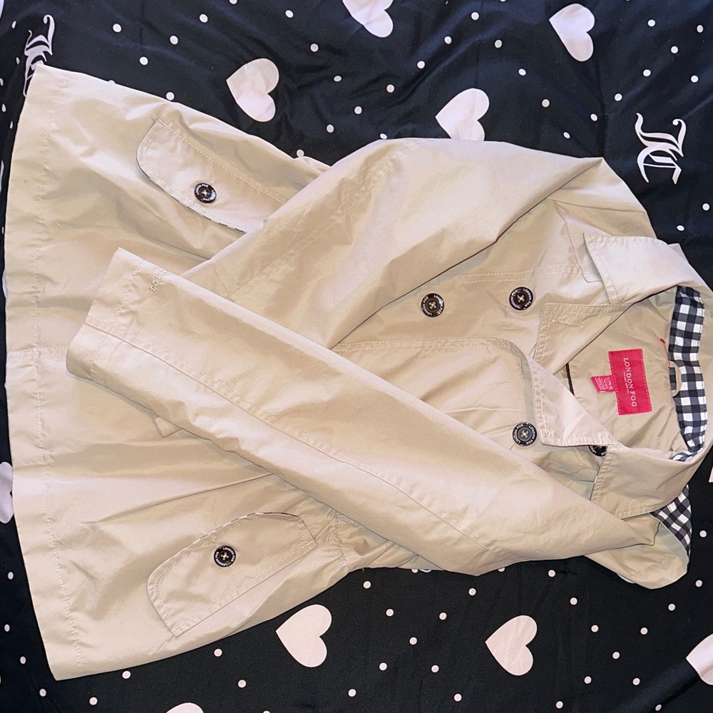 Girls London Fog rain coat🧥